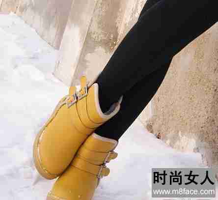 时尚女鞋雪地靴 今冬要温暖就穿它